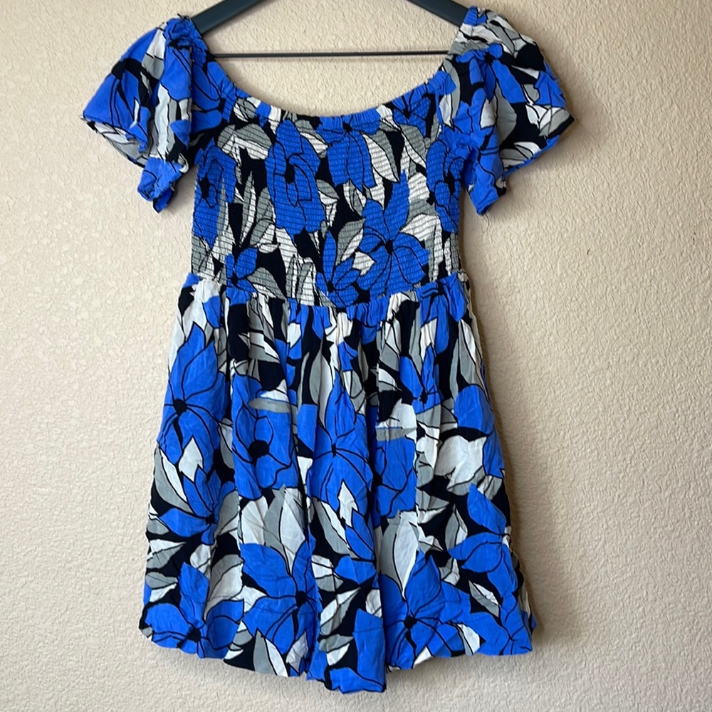 Free people flowy floral dress size small